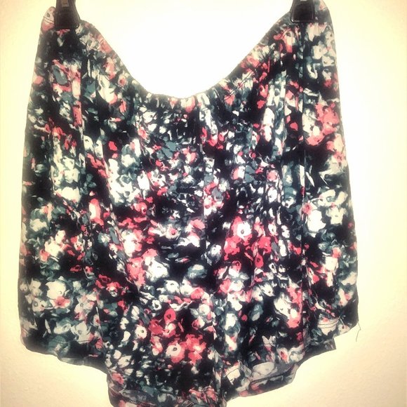 Floral Print Lounge Shorts - Picture 1 of 1